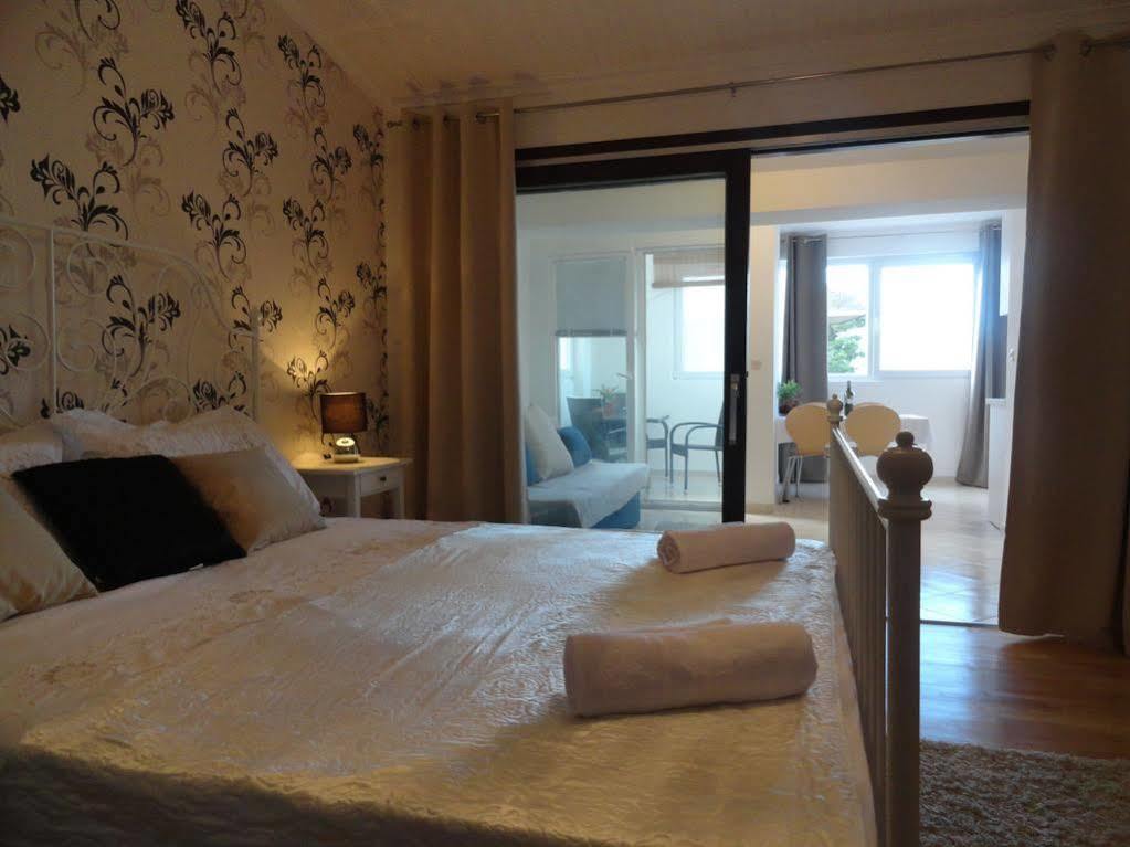Apartments Anica & Gabriela Makarska Exterior photo